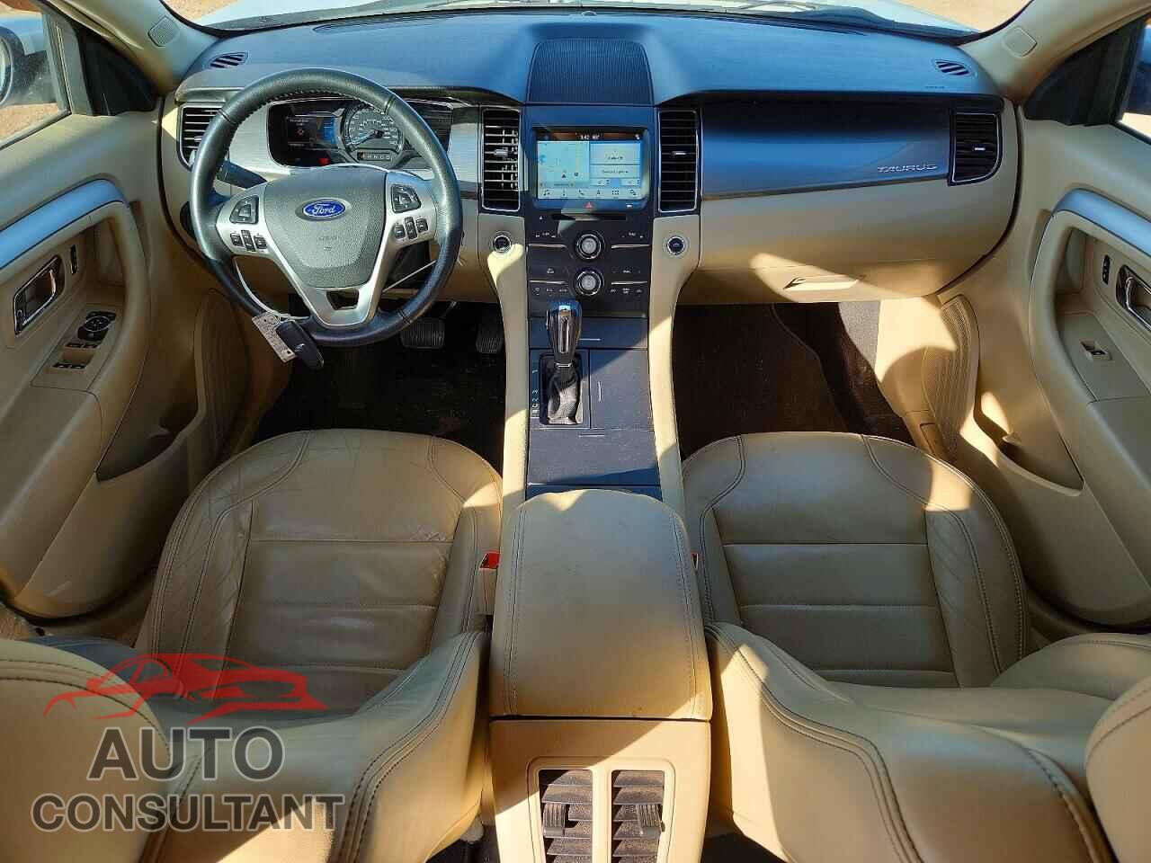 FORD TAURUS 2017 - 1FAHP2E81HG121752