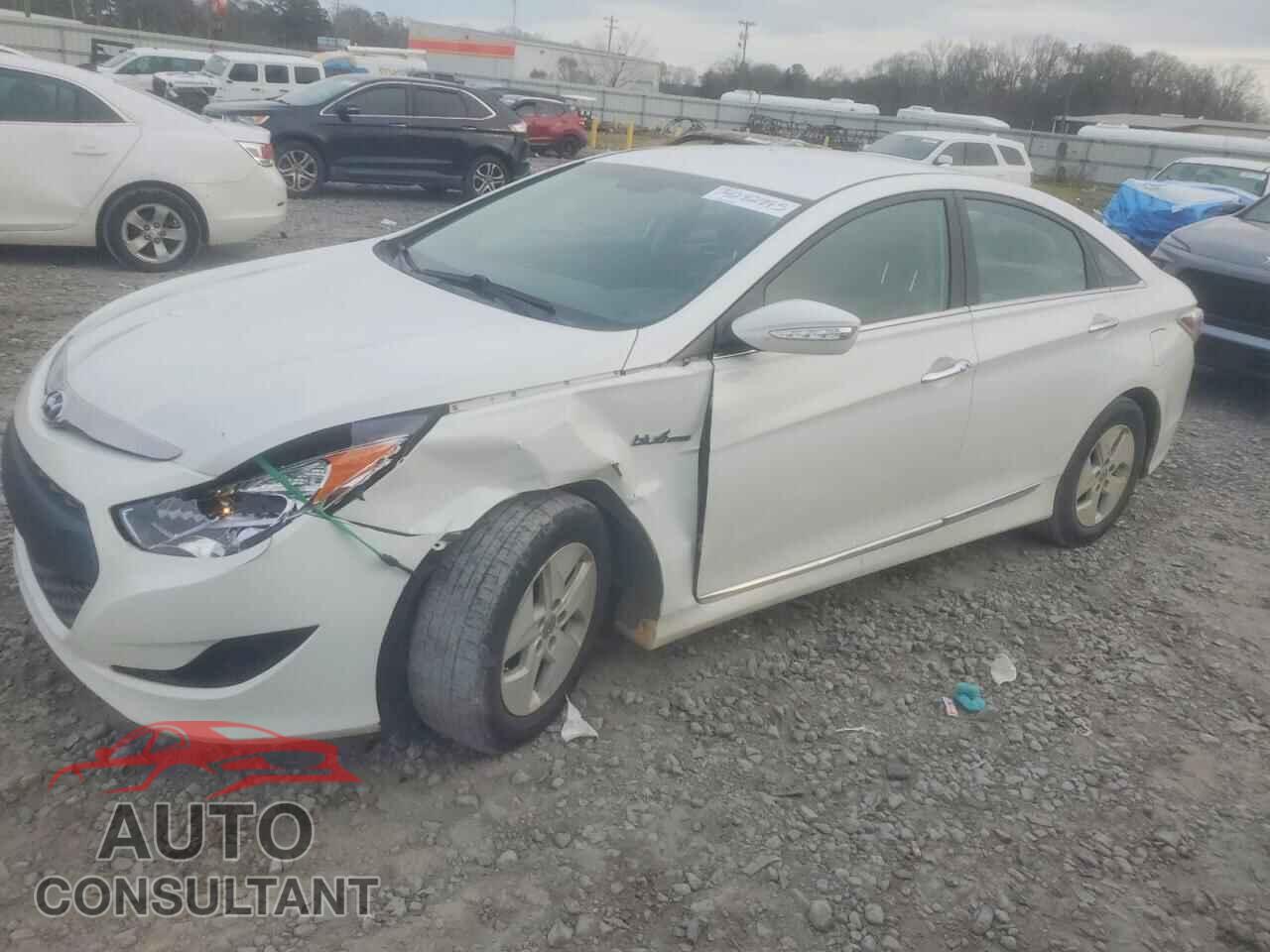 HYUNDAI SONATA 2012 - KMHEC4A41CA043309