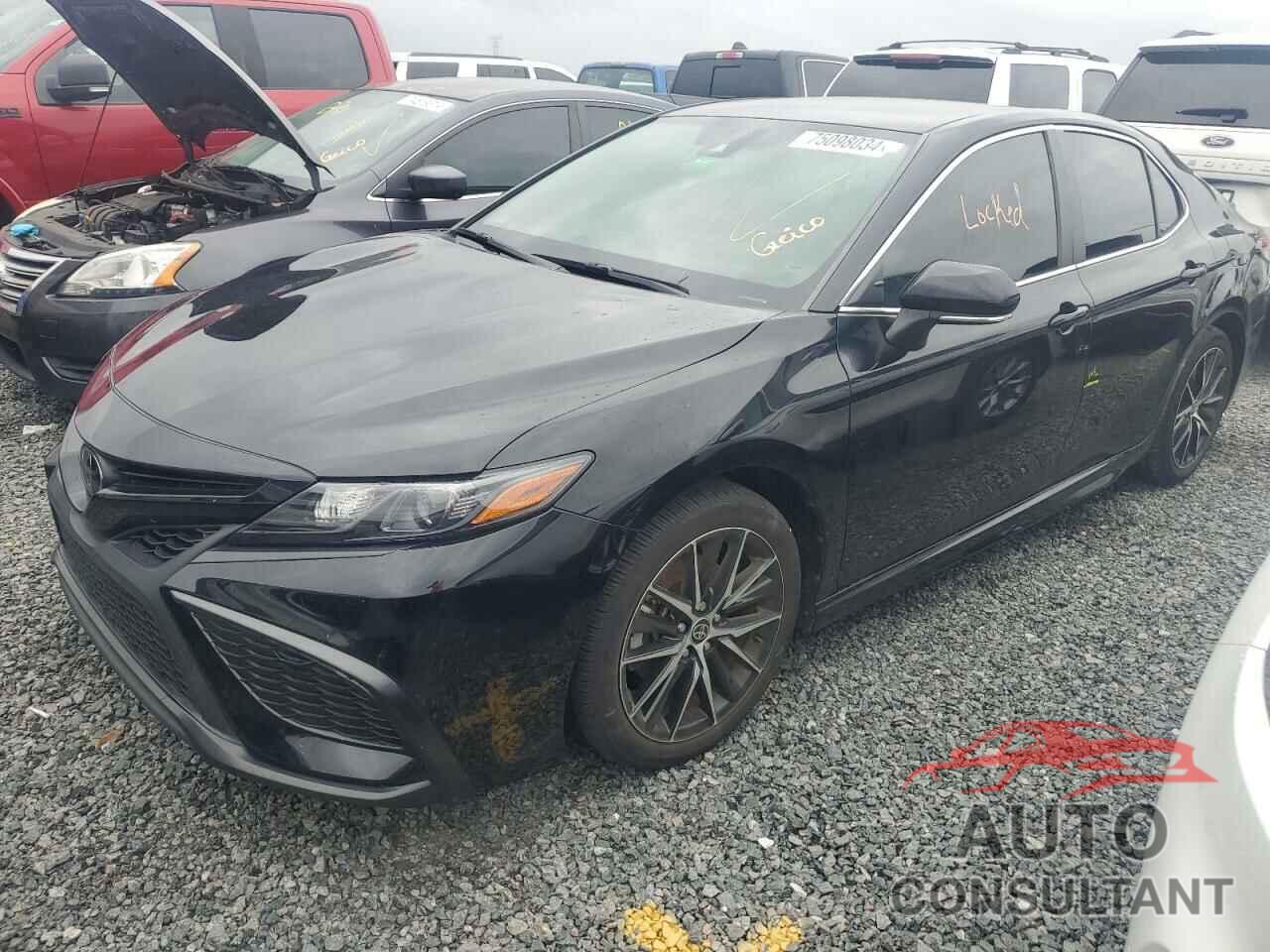 TOYOTA CAMRY 2022 - 4T1G11AK6NU716205