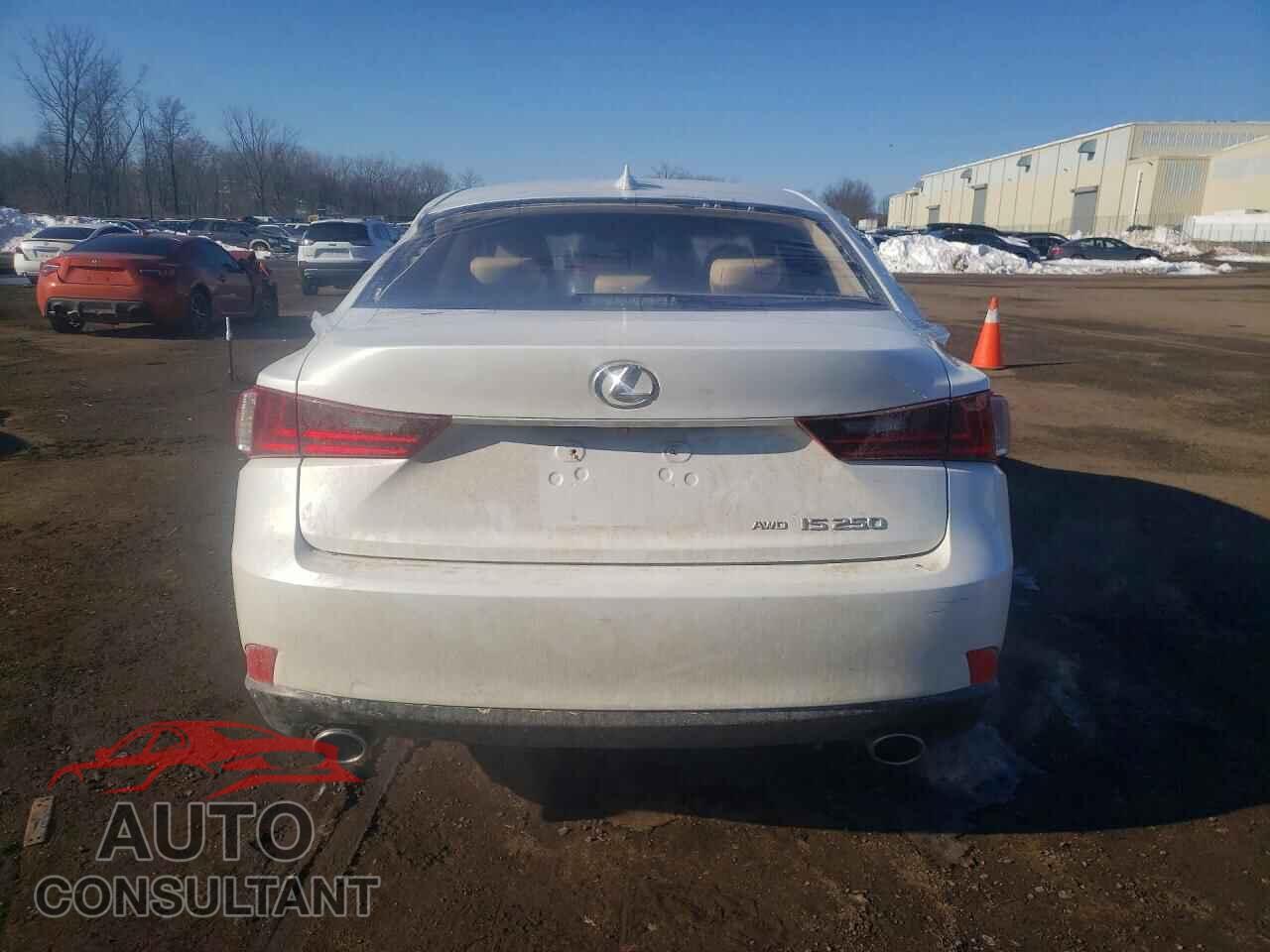 LEXUS IS 2015 - JTHCF1D29F5024224