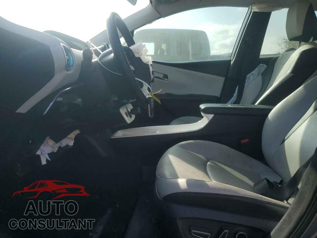 TOYOTA PRIUS 2017 - JTDKARFP5H3000701