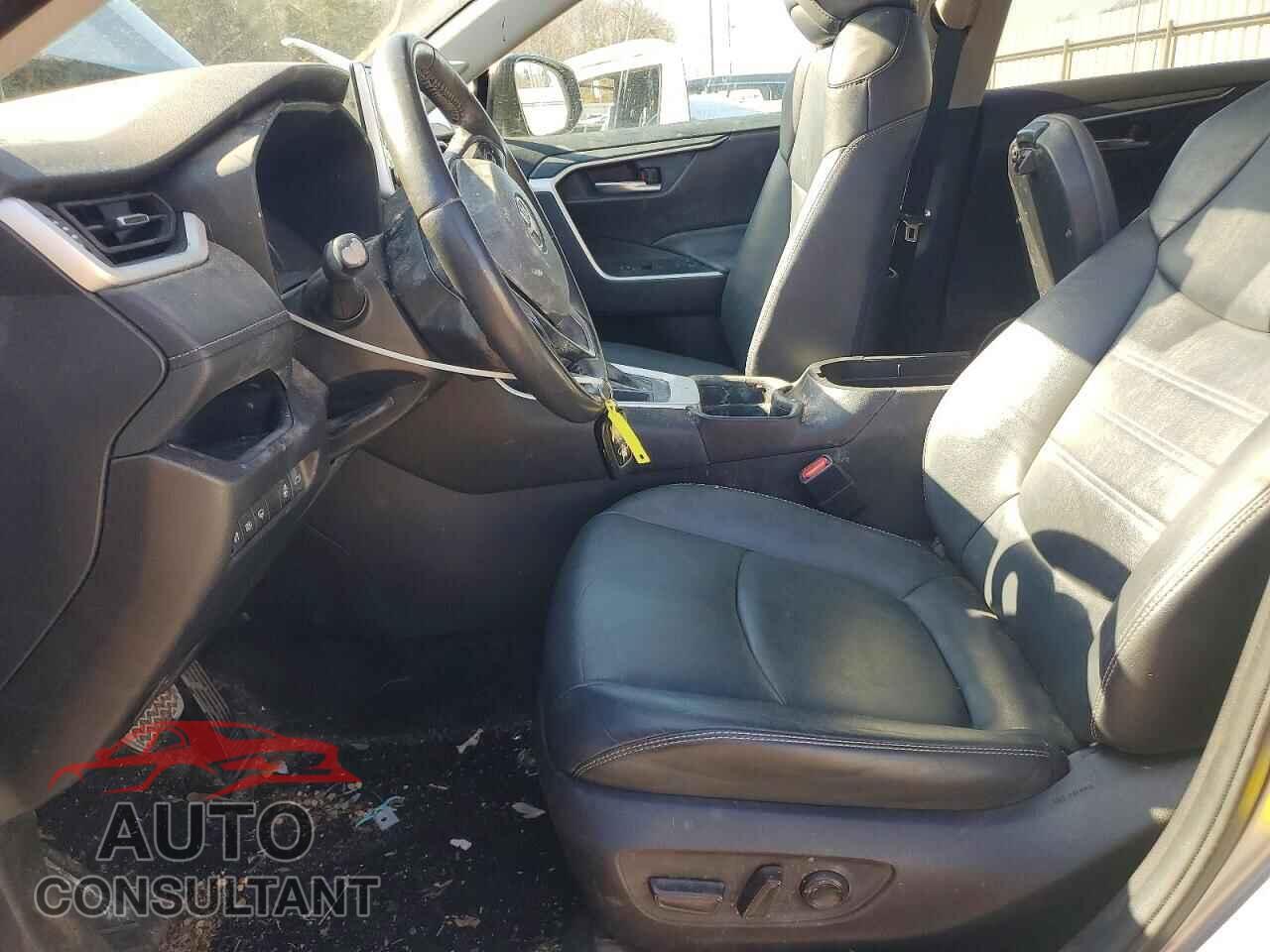 TOYOTA RAV4 2021 - 2T3C1RFVXMC109943