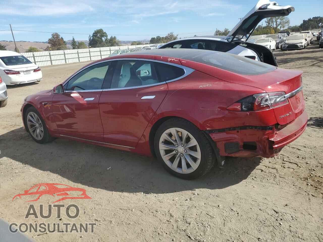 TESLA MODEL S 2018 - 5YJSA1E26JF263943