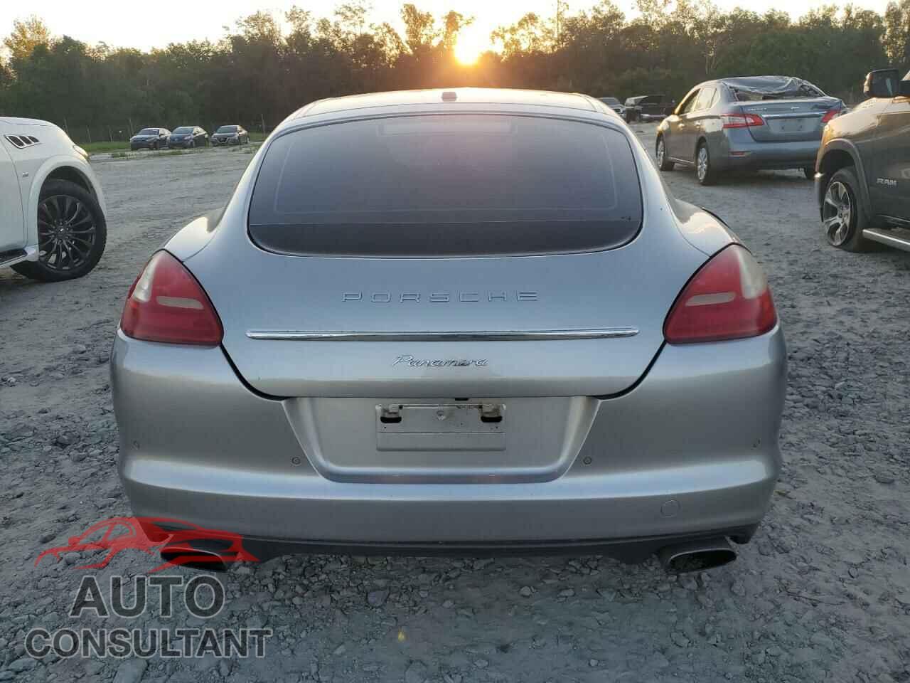 PORSCHE PANAMERA 2011 - WP0AA2A76BL018190