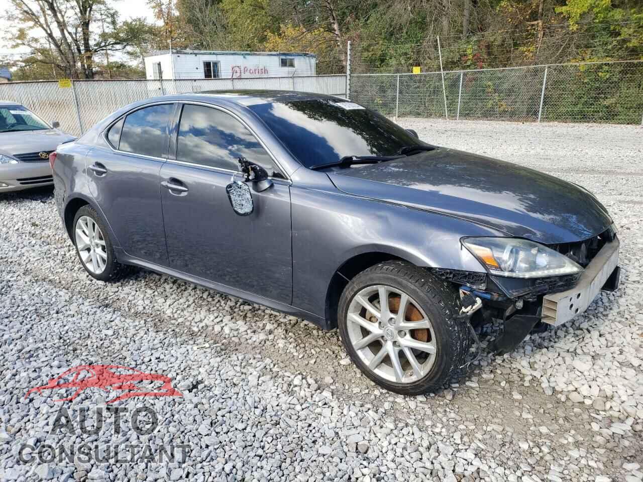 LEXUS IS 2013 - JTHCF5C24D5063342