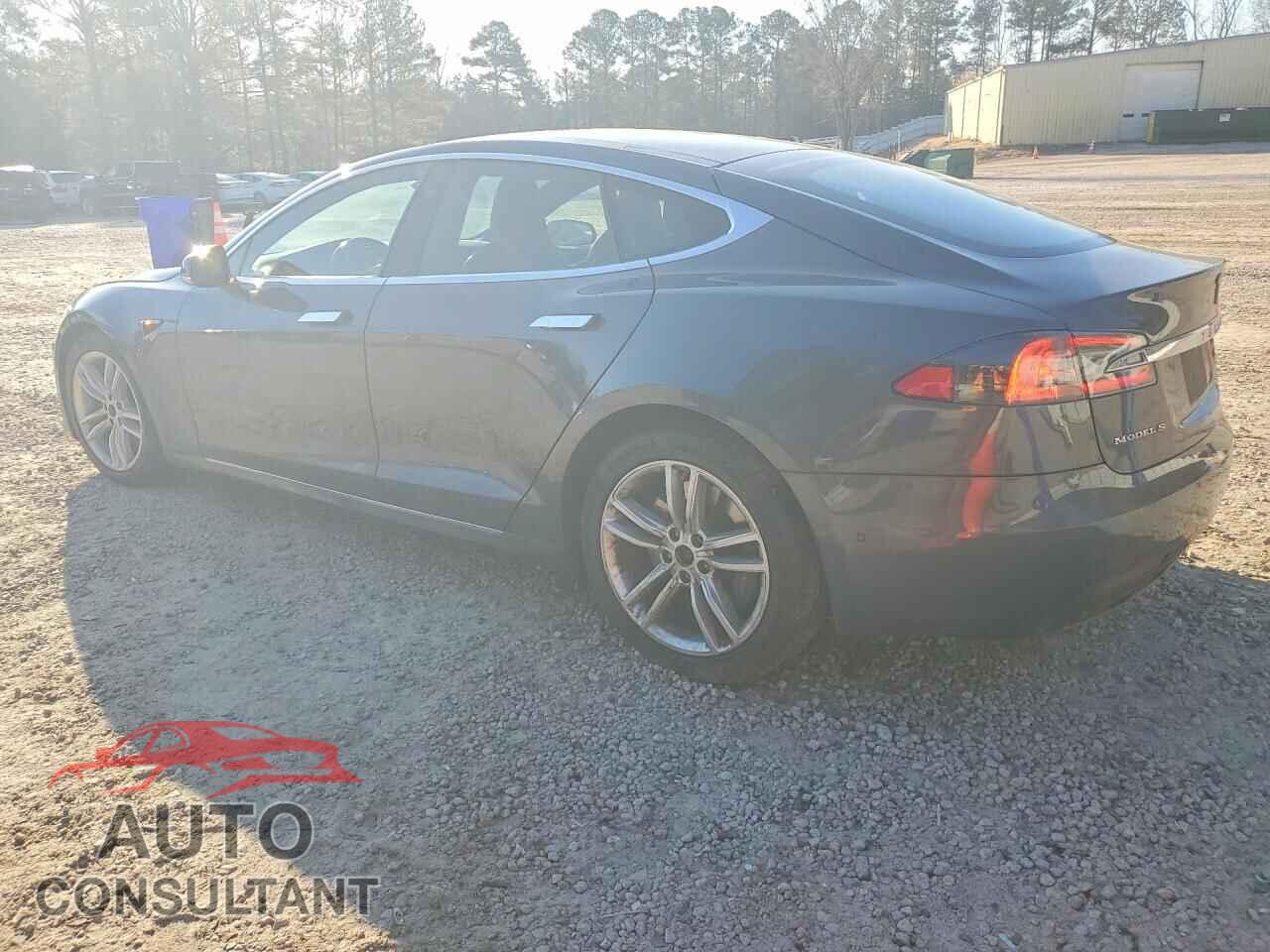 TESLA MODEL S 2017 - 5YJSA1E26HF199008