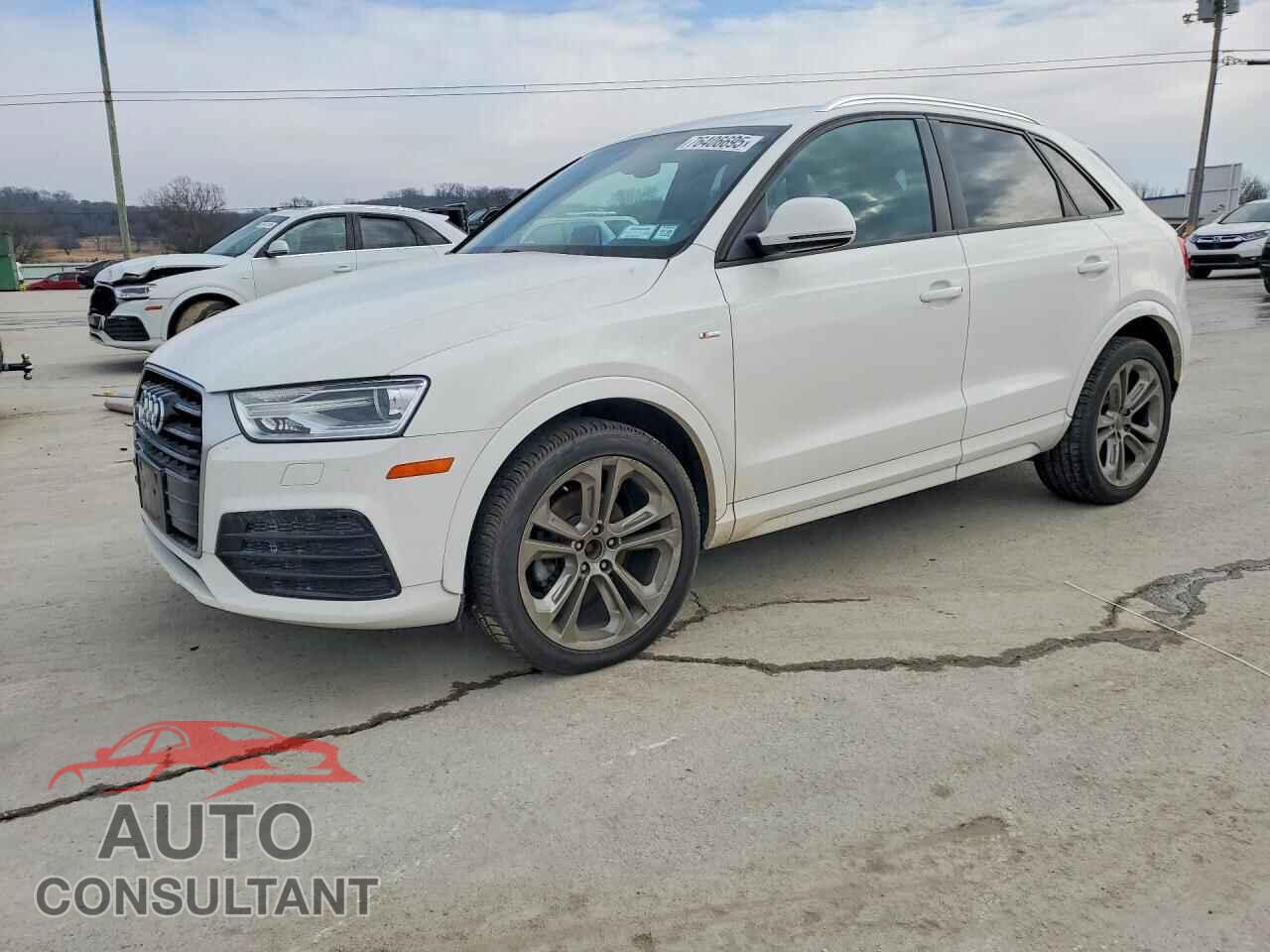 AUDI Q3 2018 - WA1ECCFS2JR007773