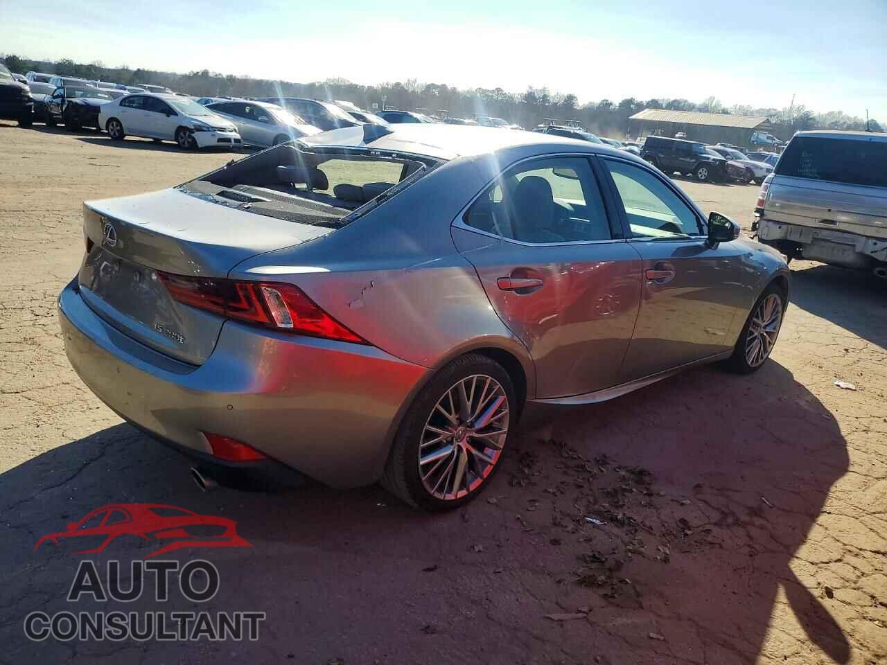 LEXUS IS 2016 - JTHBA1D23G5031925