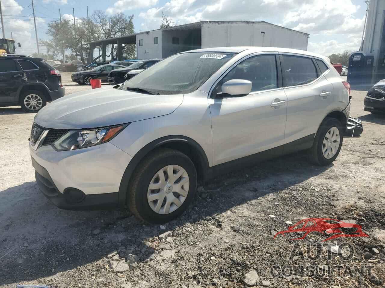 NISSAN ROGUE 2019 - JN1BJ1CP3KW218912