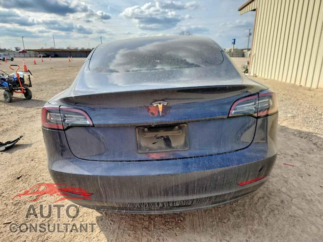 TESLA MODEL 3 2019 - 5YJ3E1EA5KF298376