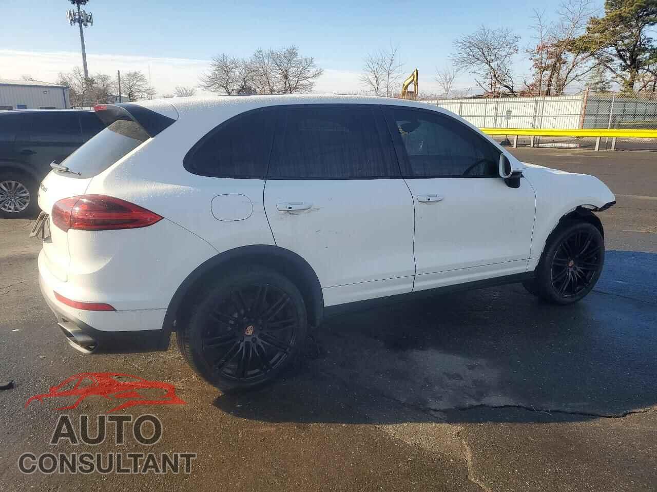 PORSCHE CAYENNE 2017 - WP1AA2A20HKA90035