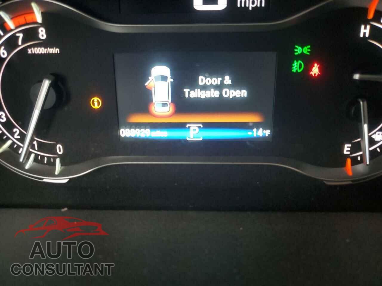 HONDA PILOT 2017 - 5FNYF5H5XHB027718