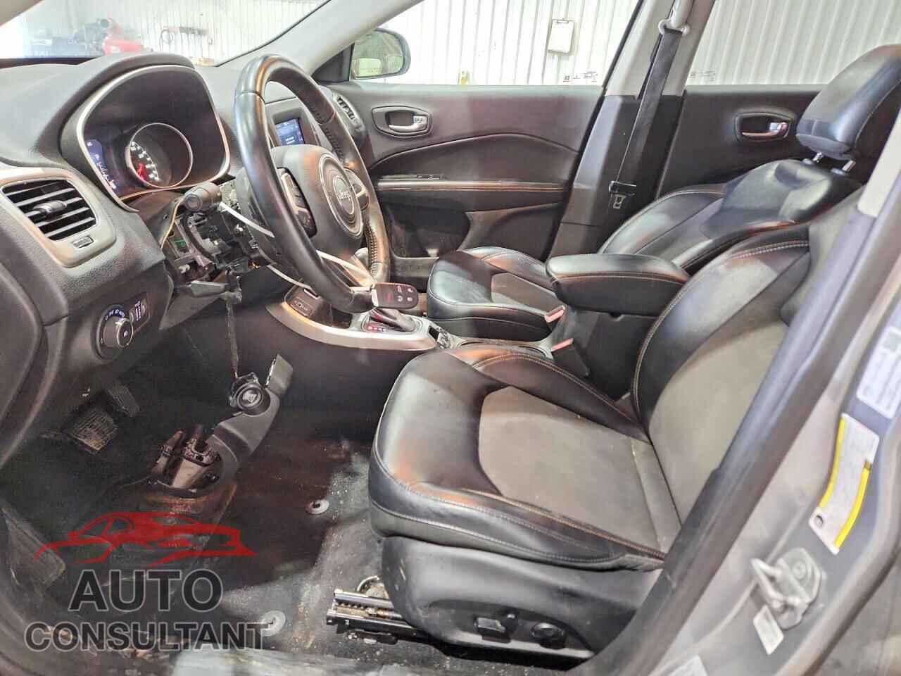 JEEP COMPASS 2017 - 3C4NJCBB9HT653184