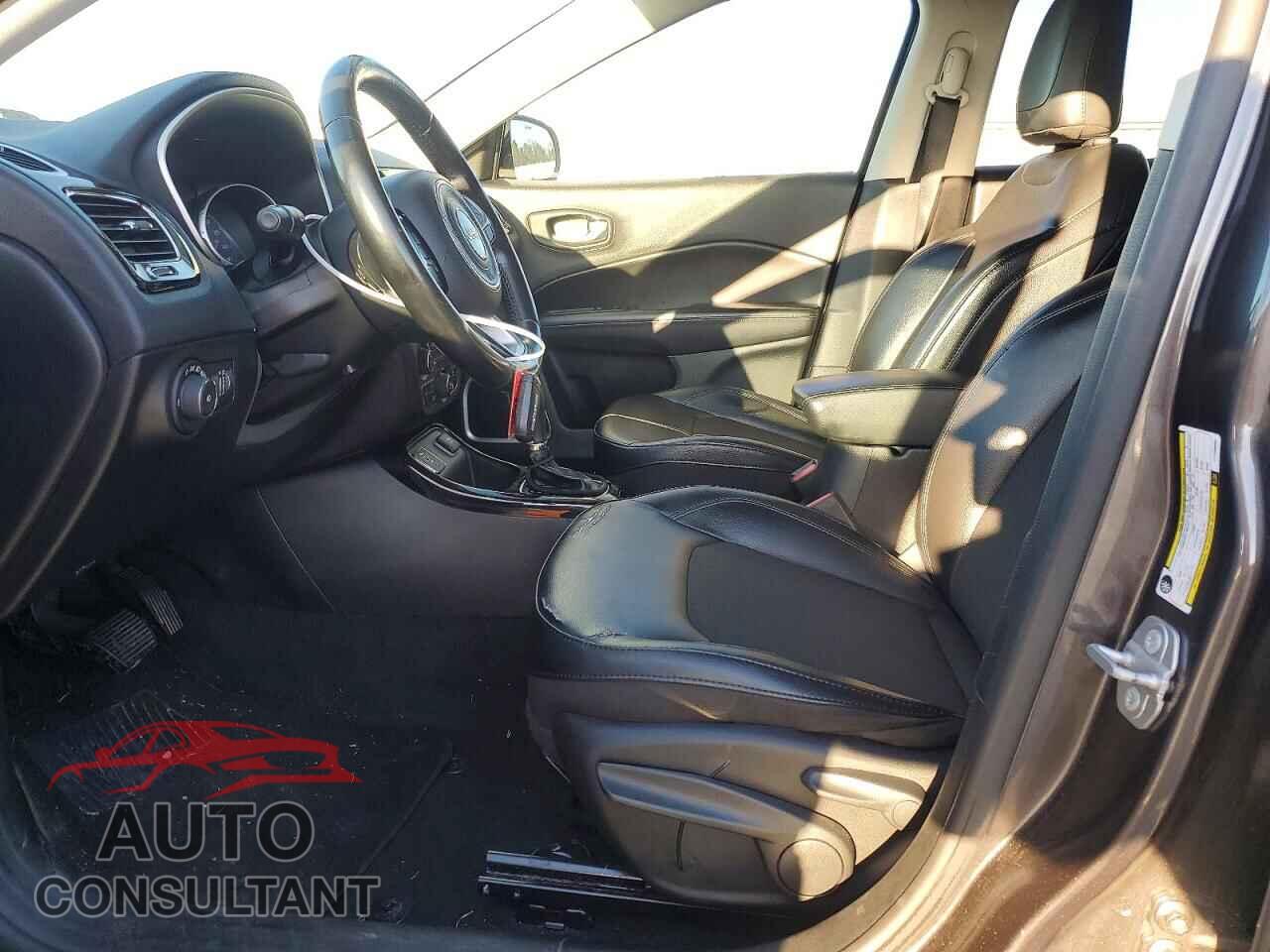JEEP COMPASS 2020 - 3C4NJCBB7LT158605