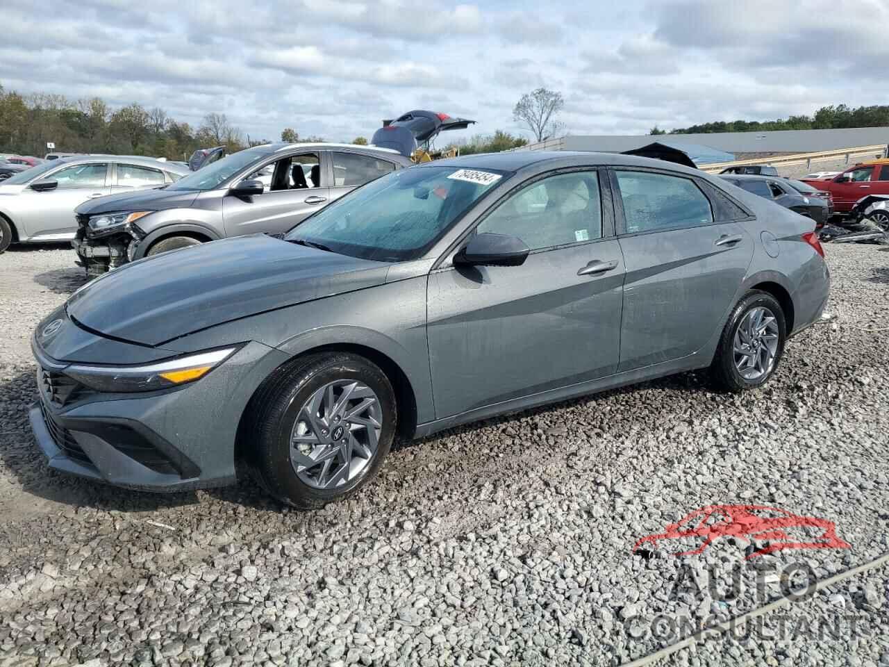 HYUNDAI ELANTRA 2024 - KMHLM4DG8RU692932
