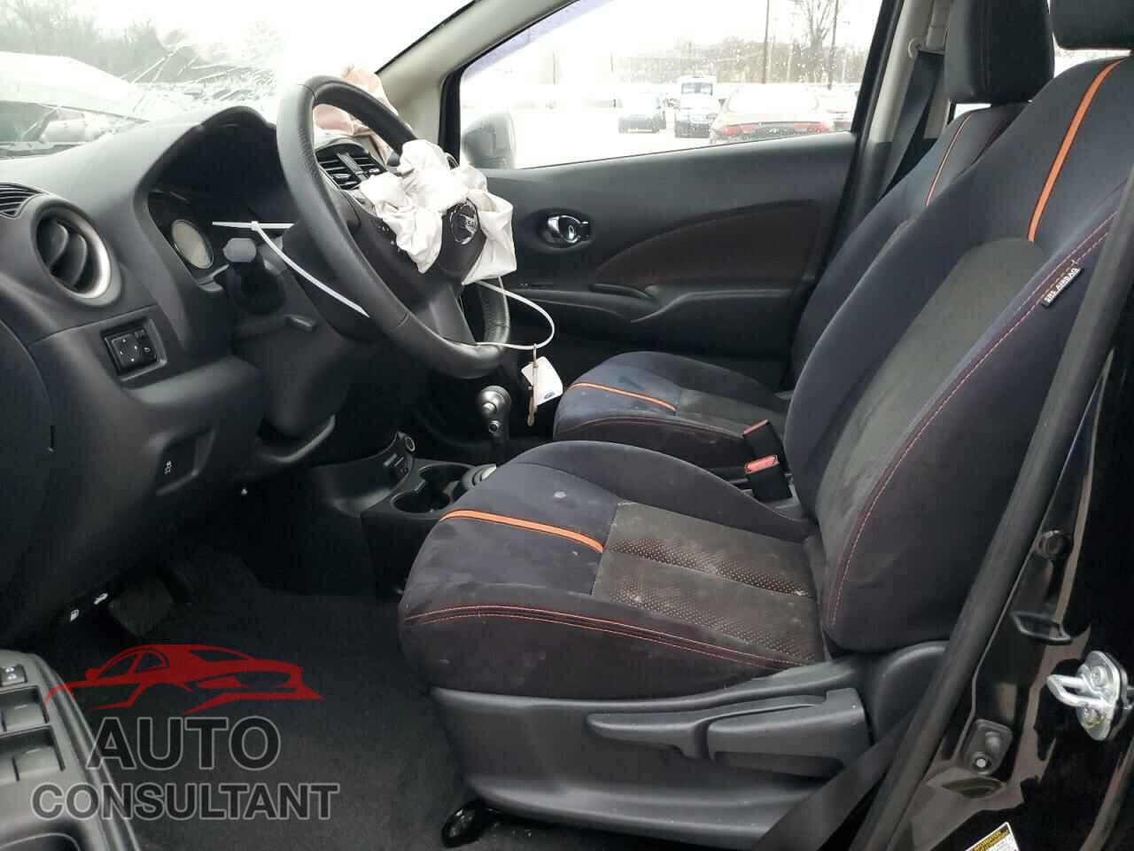 NISSAN VERSA 2017 - 3N1CE2CP3HL354647