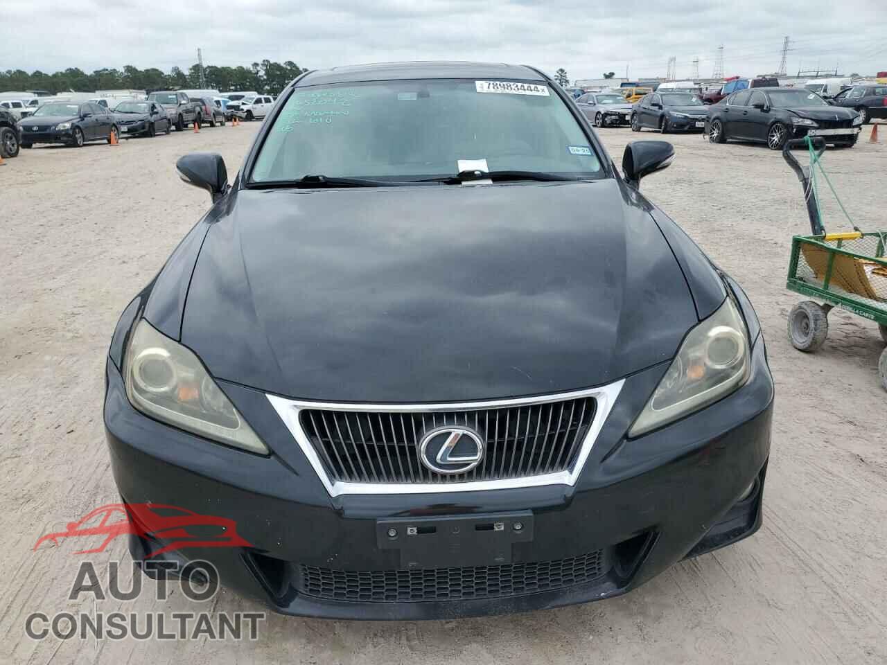 LEXUS IS 2011 - JTHBF5C23B5150187
