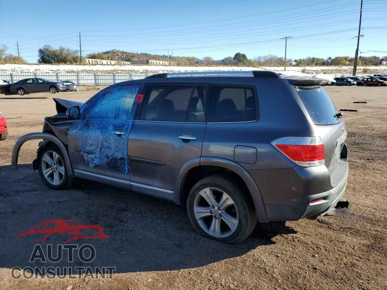 TOYOTA HIGHLANDER 2013 - 5TDDK3EH8DS268020