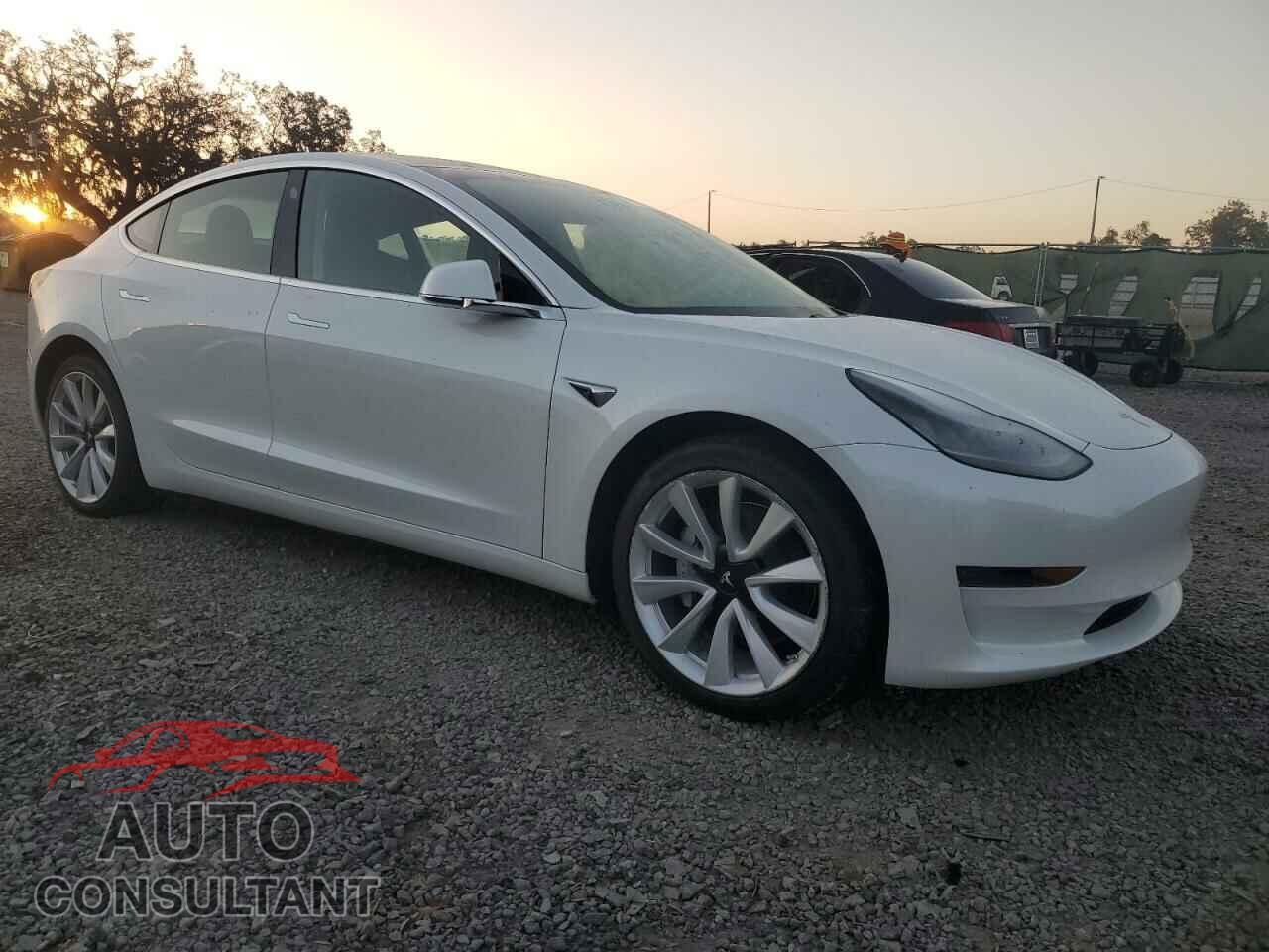 TESLA MODEL 3 2020 - 5YJ3E1EA0LF476714
