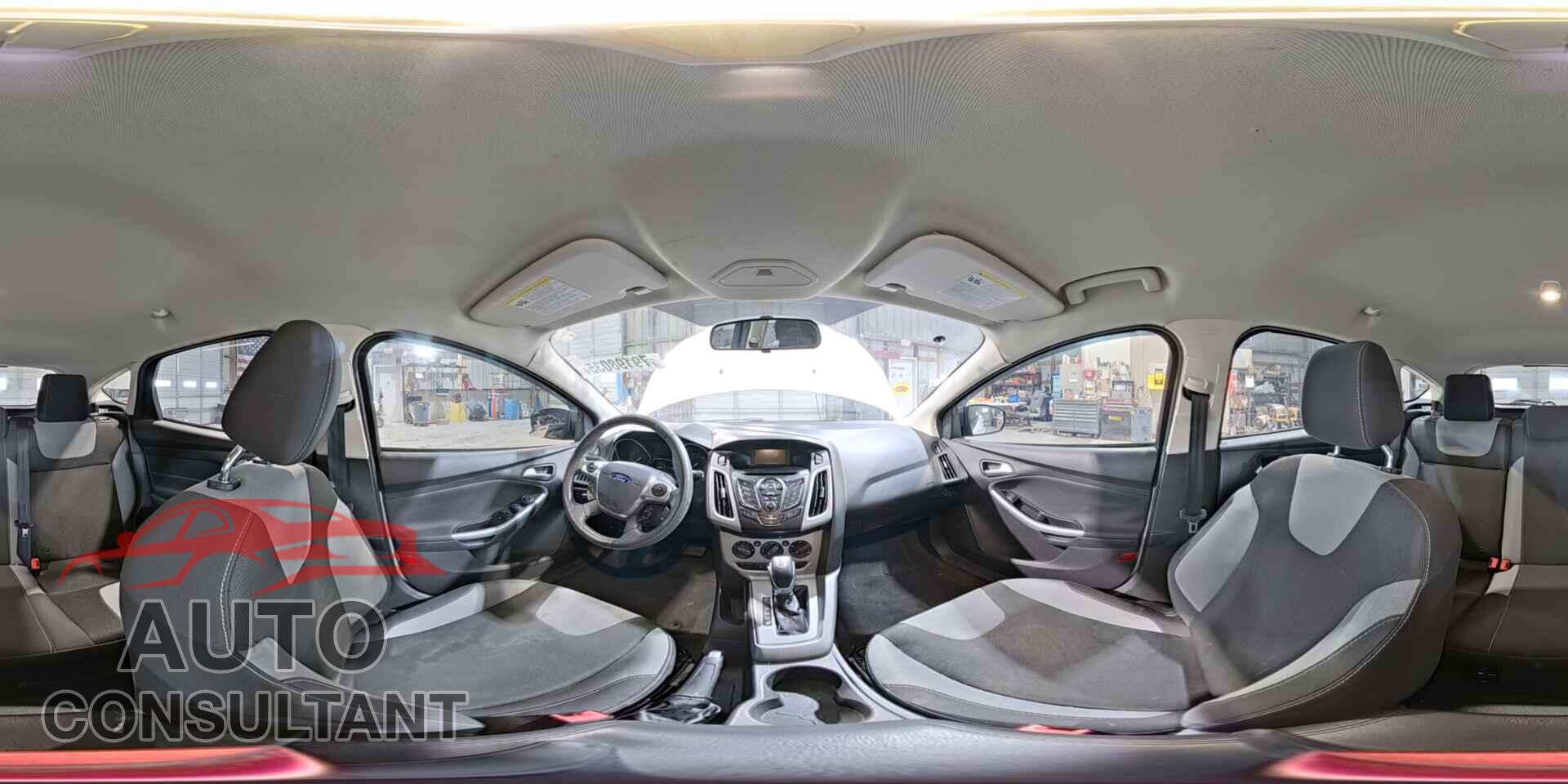 FORD FOCUS 2012 - 1FAHP3K22CL267745