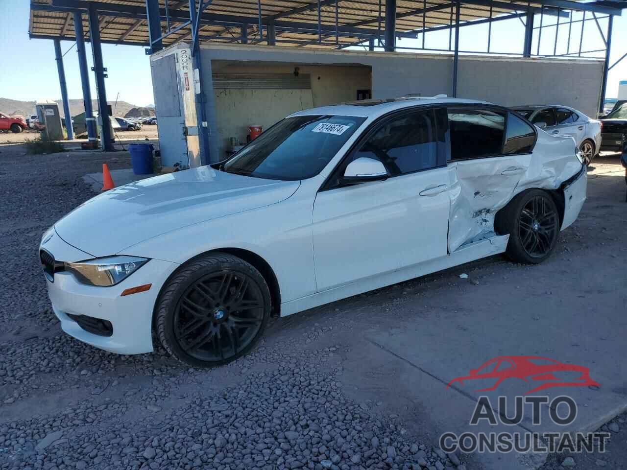 BMW 3 SERIES 2015 - WBA3B1G52FNT06012