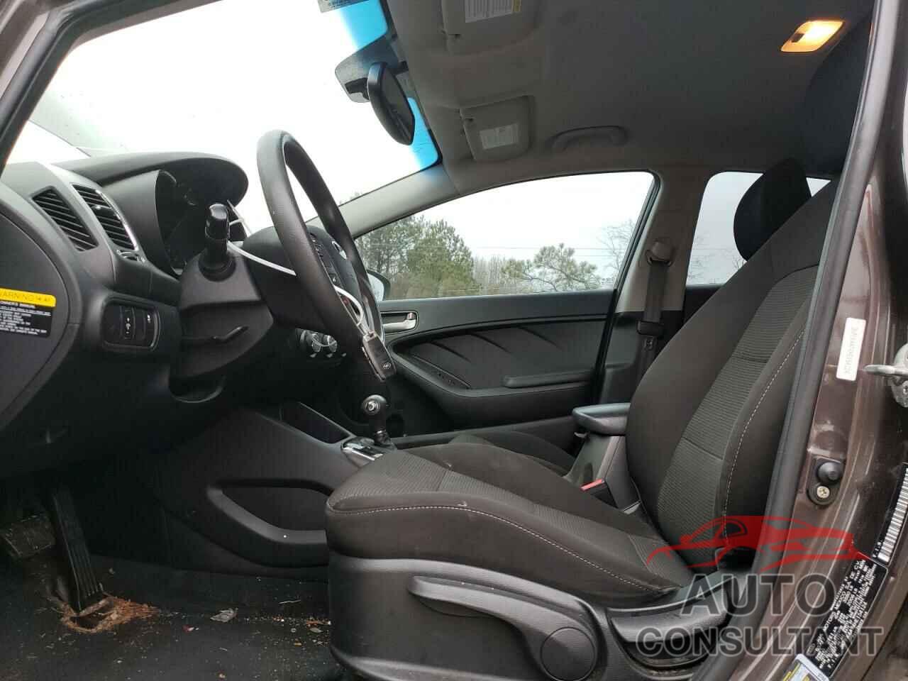 KIA FORTE 2017 - 3KPFK4A74HE154124