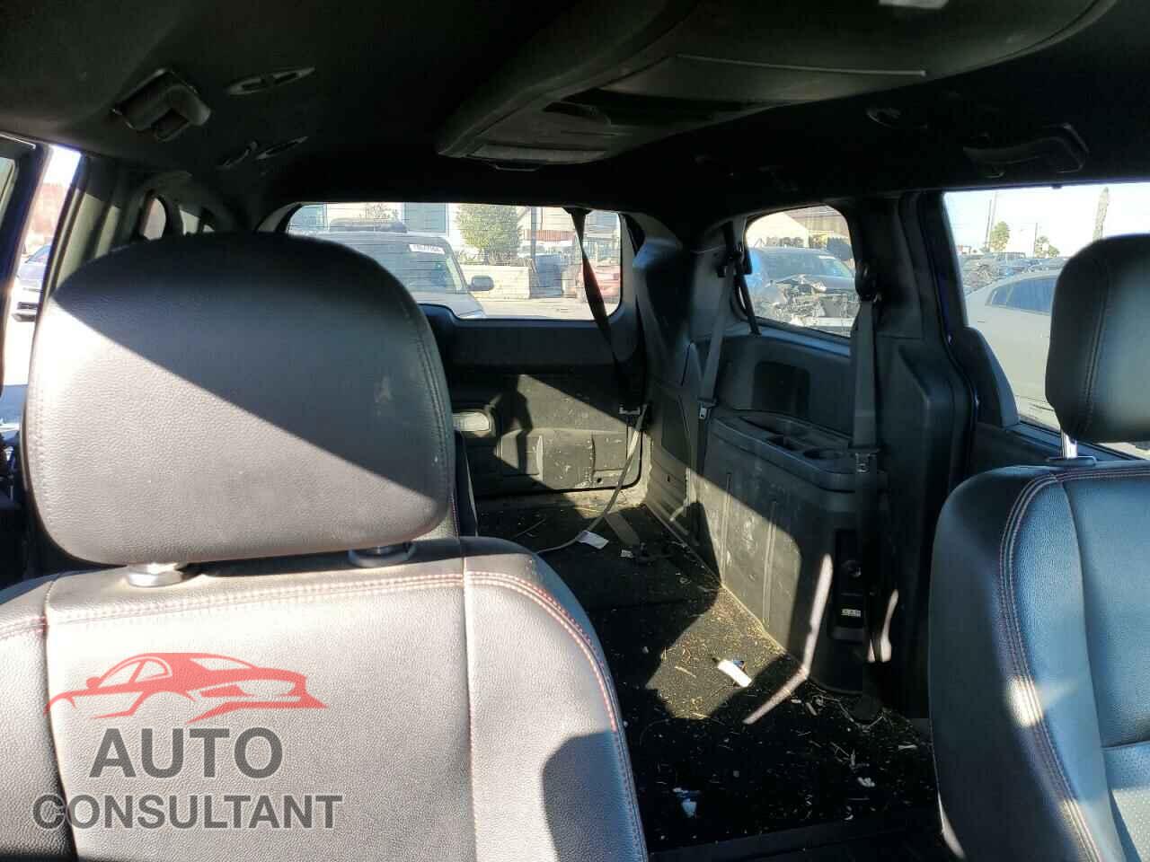 DODGE CARAVAN 2019 - 2C4RDGEG0KR787261