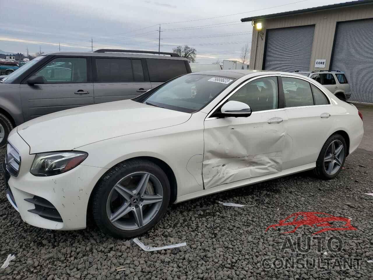 MERCEDES-BENZ E-CLASS 2019 - WDDZF4KB4KA670794