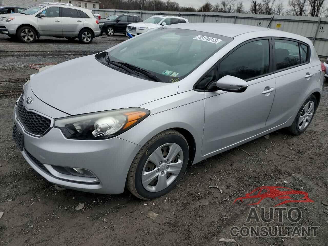 KIA FORTE 2016 - KNAFK5A81G5607606