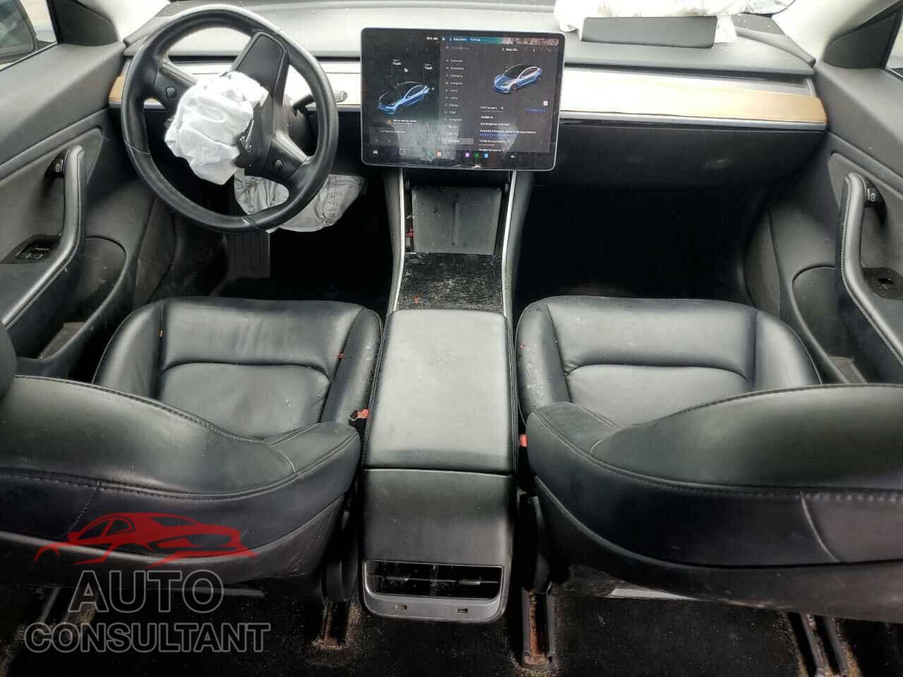TESLA MODEL 3 2018 - 5YJ3E1EA7JF077487