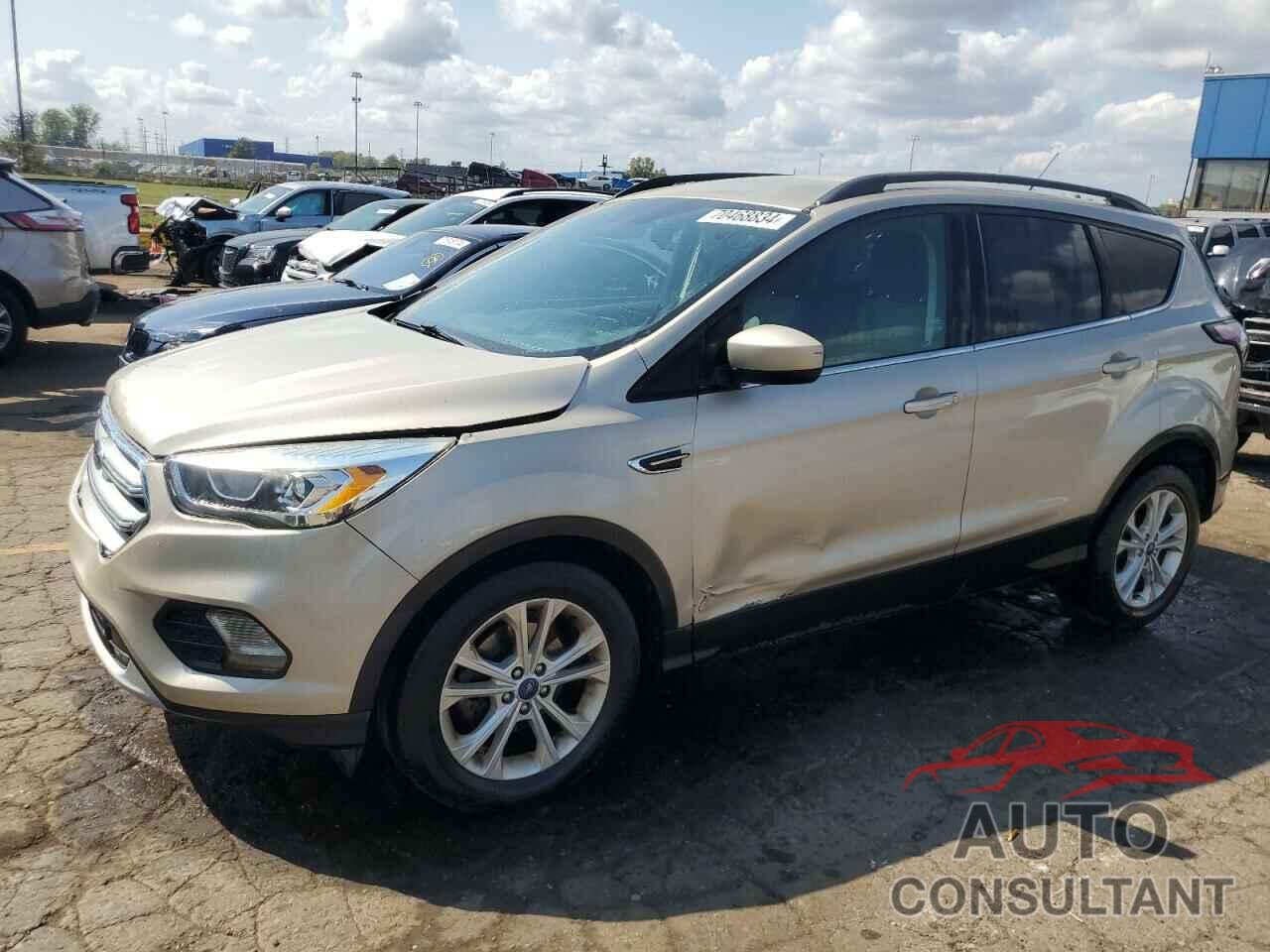 FORD ESCAPE 2017 - 1FMCU0GD0HUC64300