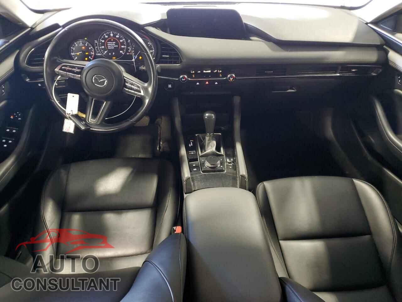 MAZDA 3 2019 - JM1BPACL7K1111027