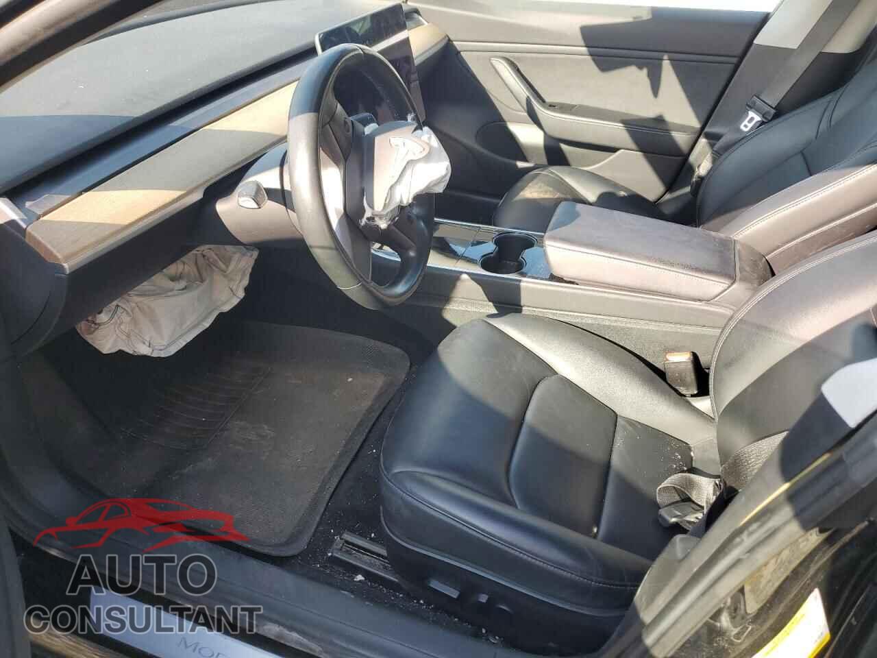 TESLA MODEL 3 2019 - 5YJ3E1EA7KF298086