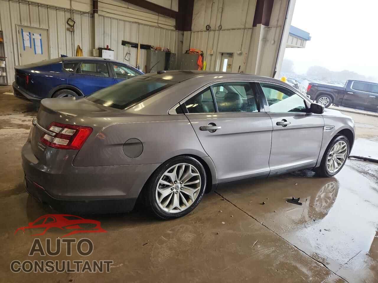 FORD TAURUS 2014 - 1FAHP2F84EG113686