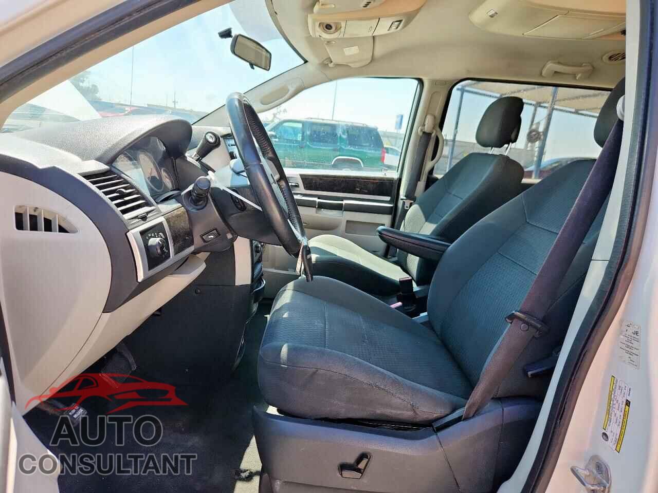DODGE CARAVAN 2010 - 2D4RN5D12AR443902