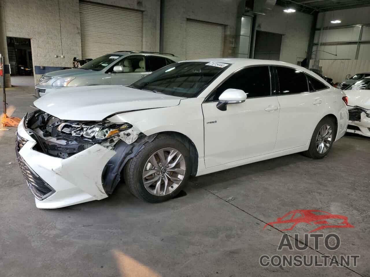 TOYOTA AVALON 2021 - 4T1JA1AB5MU002389