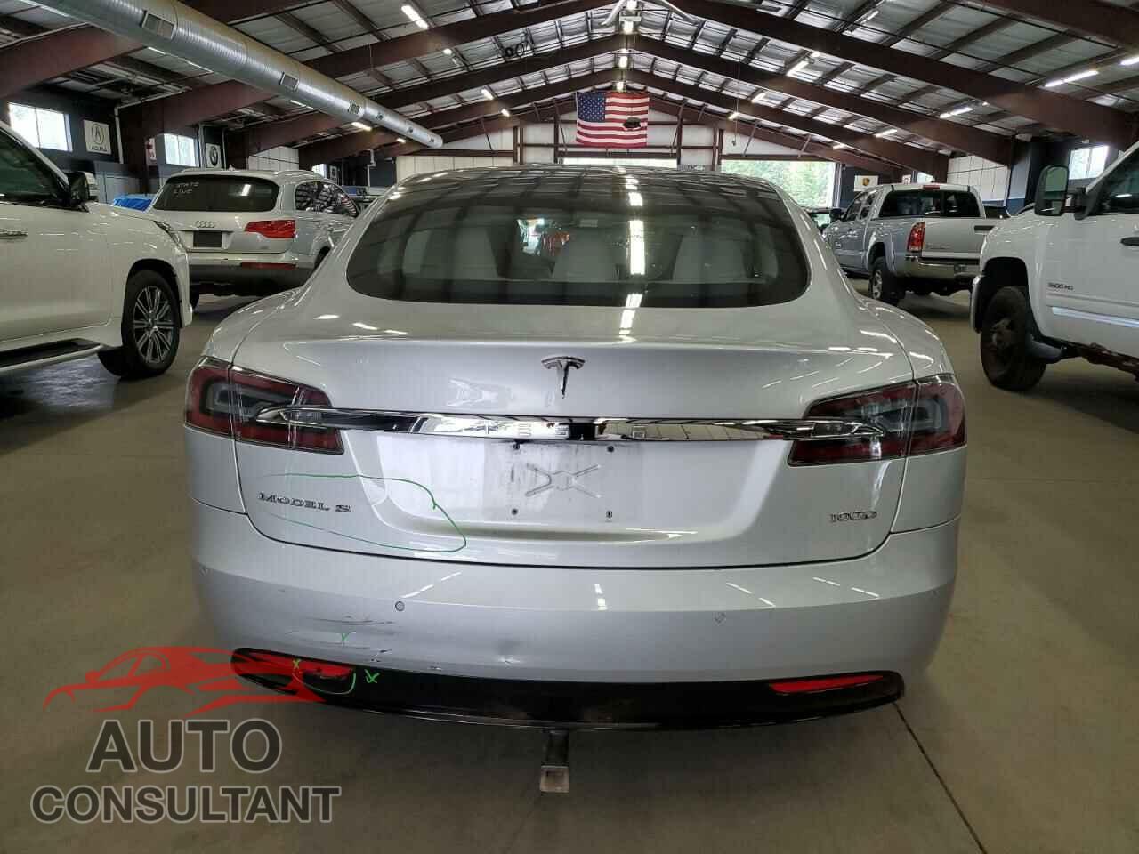 TESLA MODEL S 2017 - 5YJSA1E22HF229475