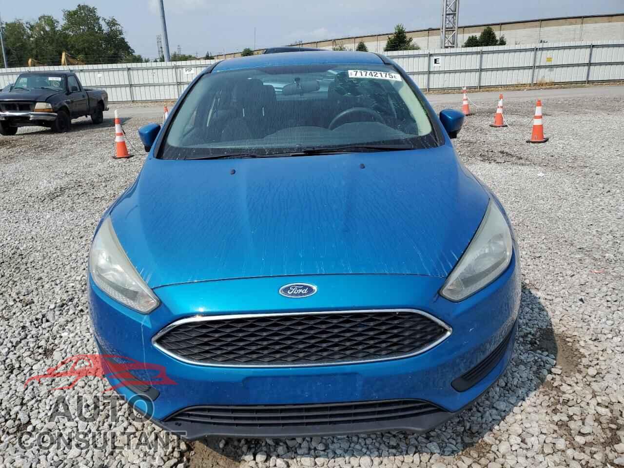 FORD FOCUS 2017 - 1FADP3F26HL203384