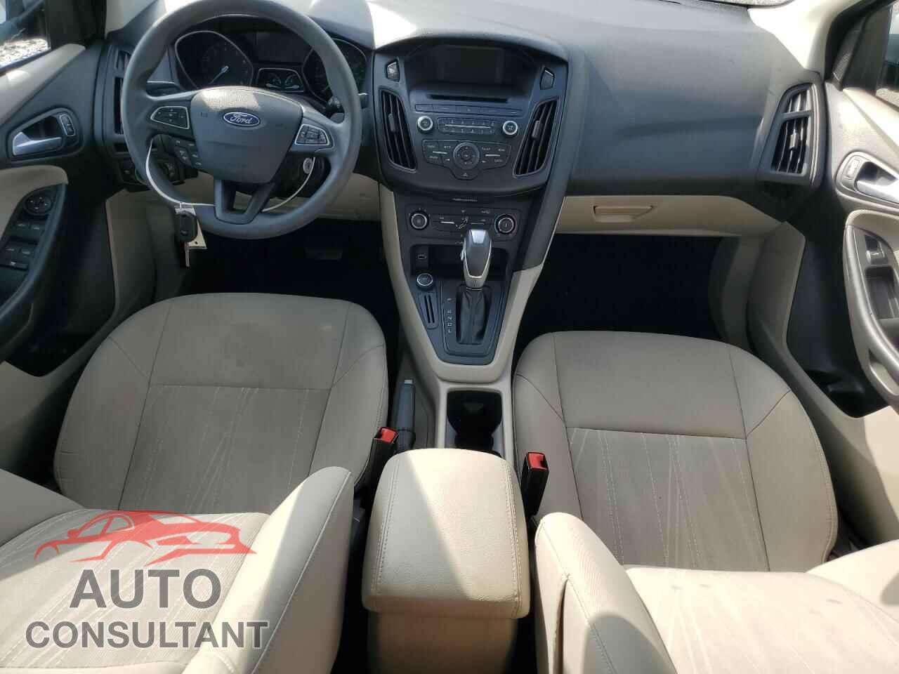 FORD FOCUS 2015 - 1FADP3F29FL339960