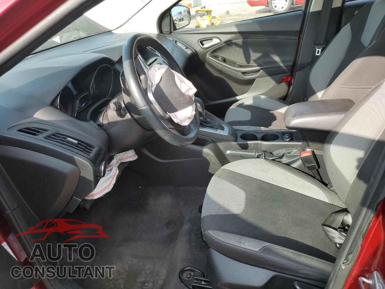 FORD FOCUS 2014 - 1FADP3K26EL395987