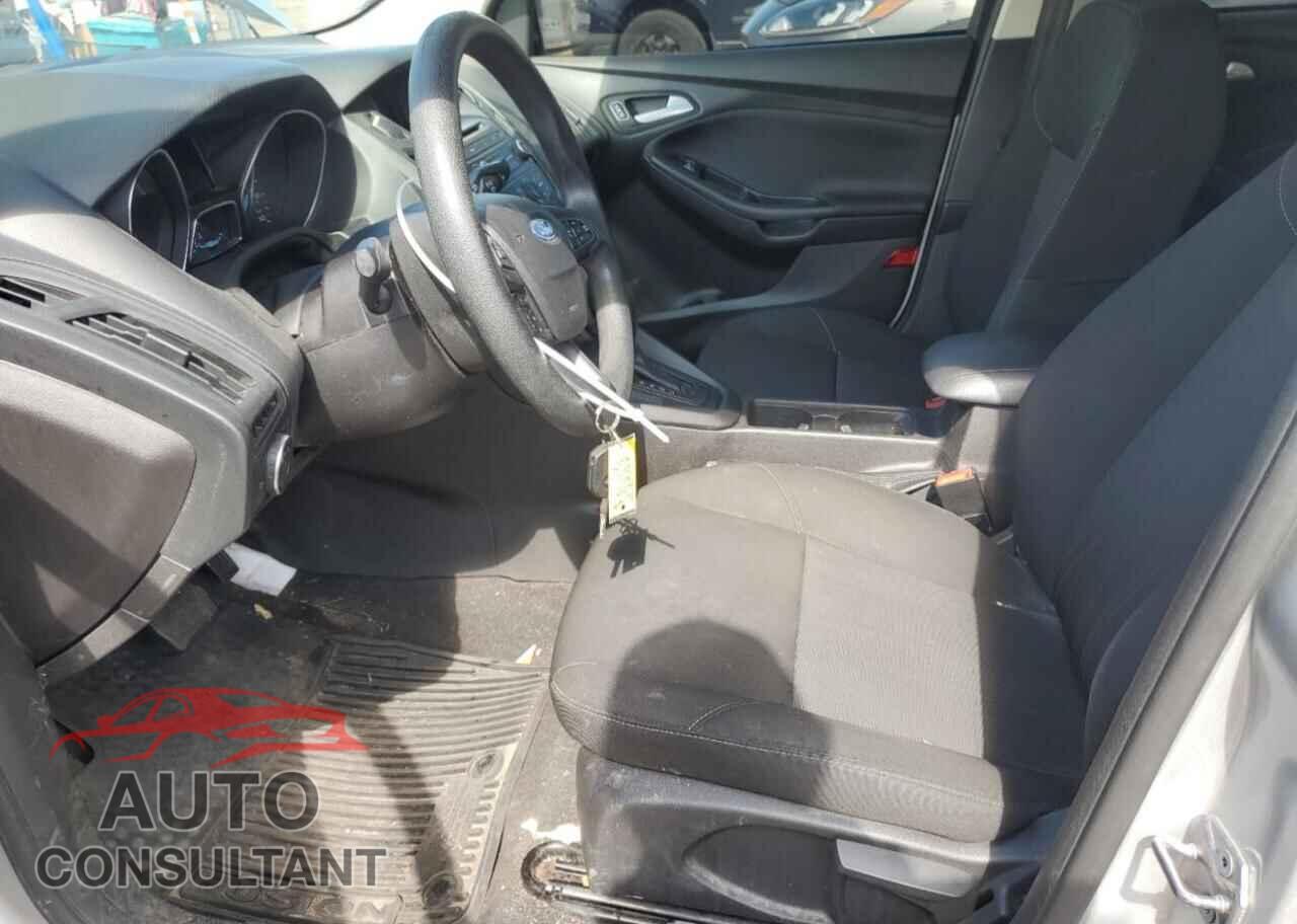 FORD FOCUS 2017 - 1FADP3F29HL253633