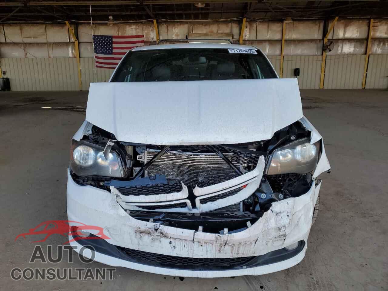 DODGE CARAVAN 2018 - 2C4RDGEG1JR282845