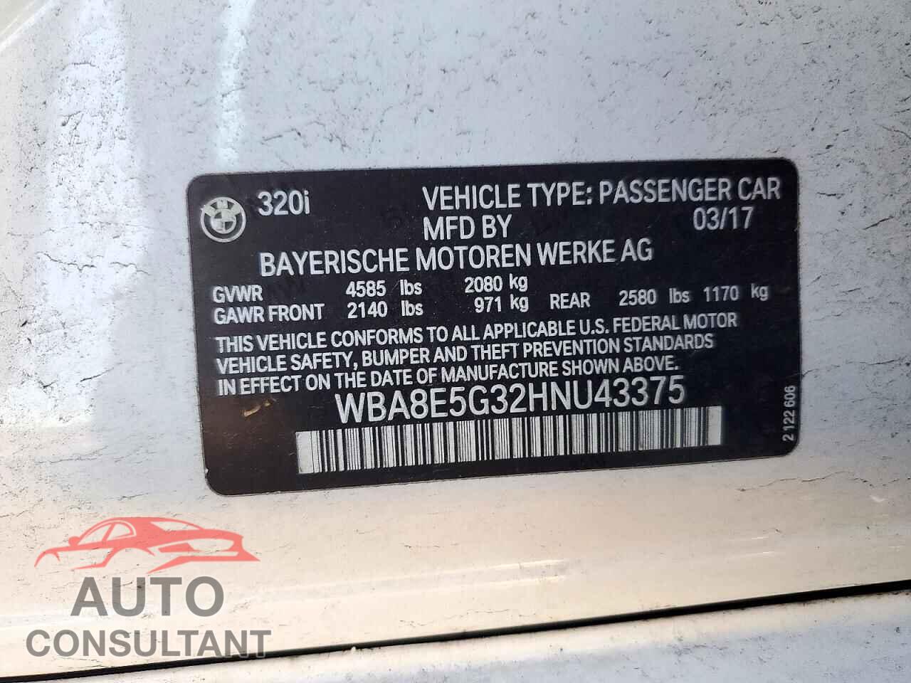 BMW 3 SERIES 2017 - WBA8E5G32HNU43375