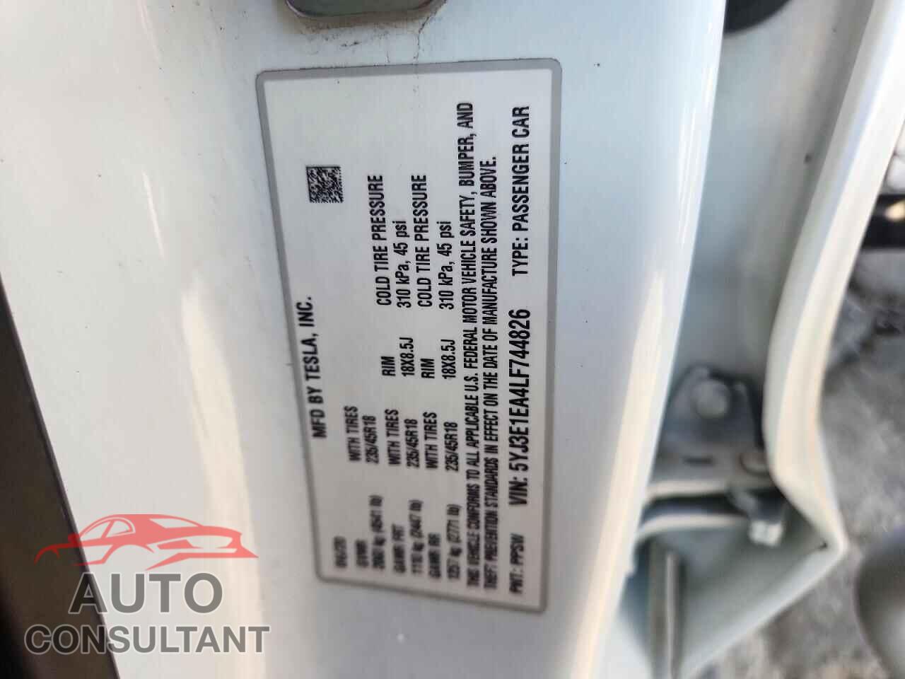 TESLA MODEL 3 2020 - 5YJ3E1EA4LF744826