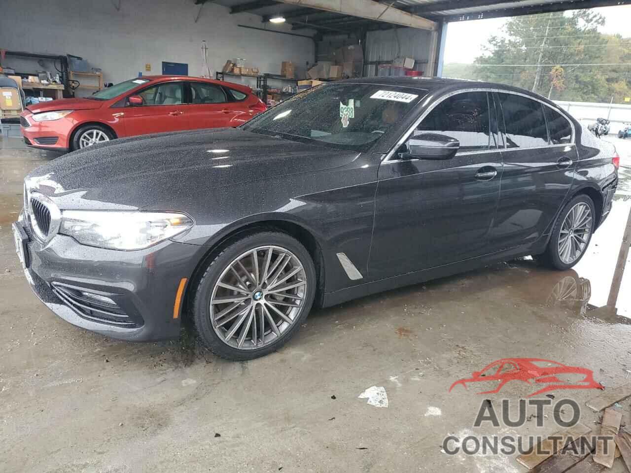 BMW 5 SERIES 2018 - WBAJA7C54JG908569