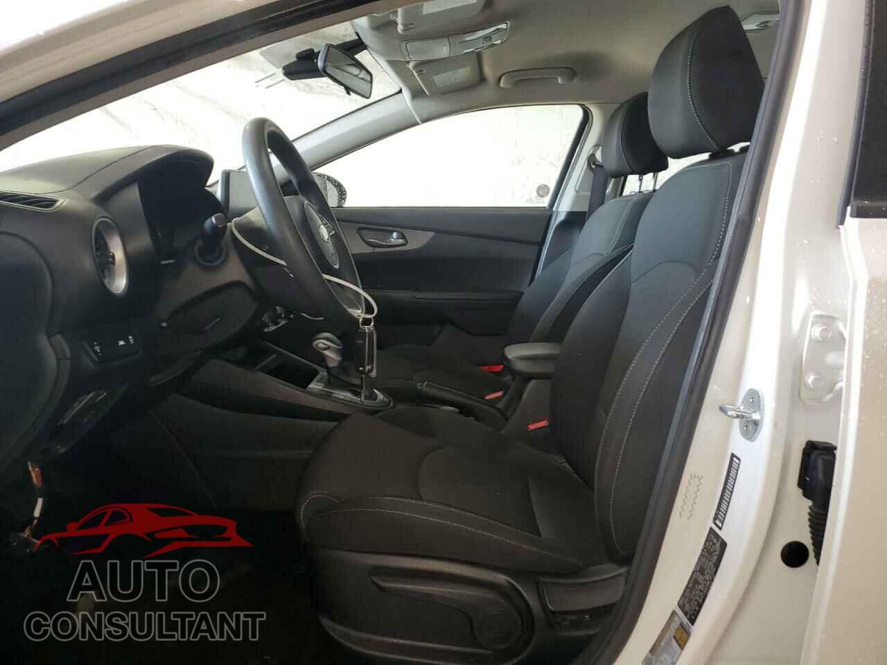 KIA FORTE 2021 - 3KPF24AD5ME363209
