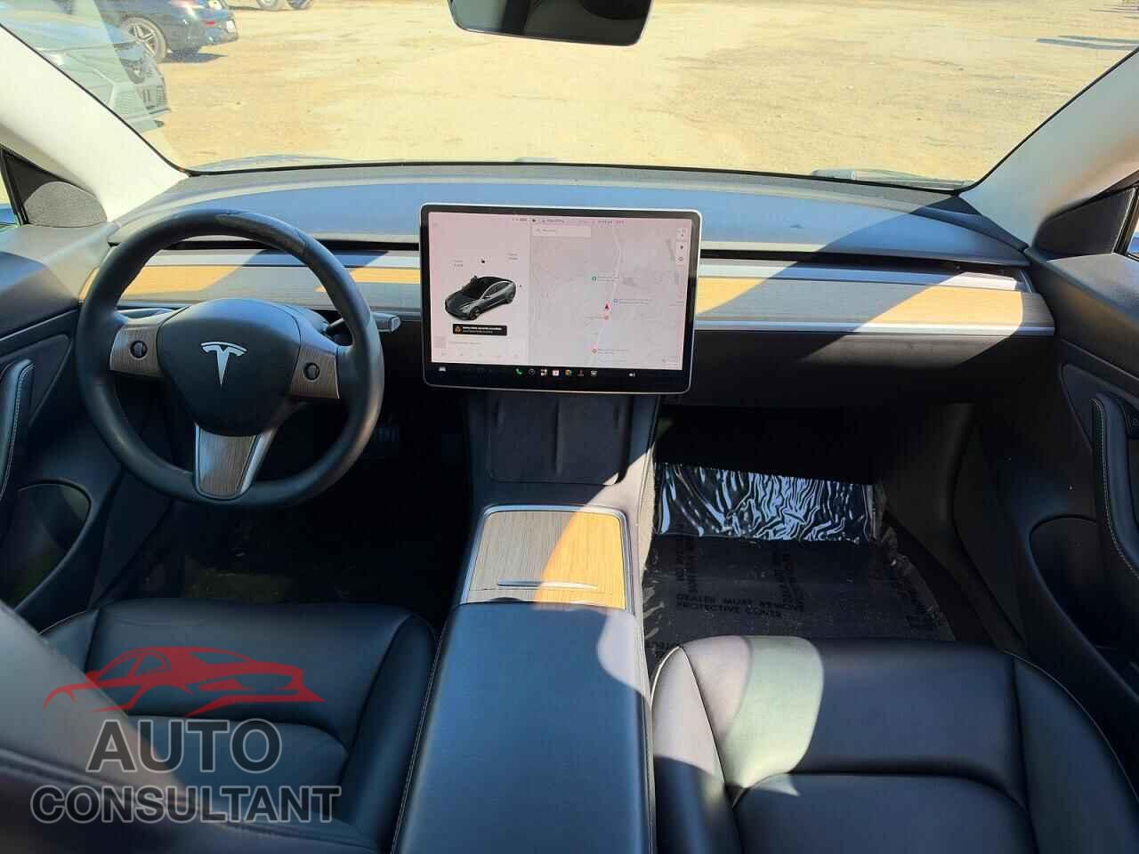 TESLA MODEL 3 2021 - 5YJ3E1EB3MF902504
