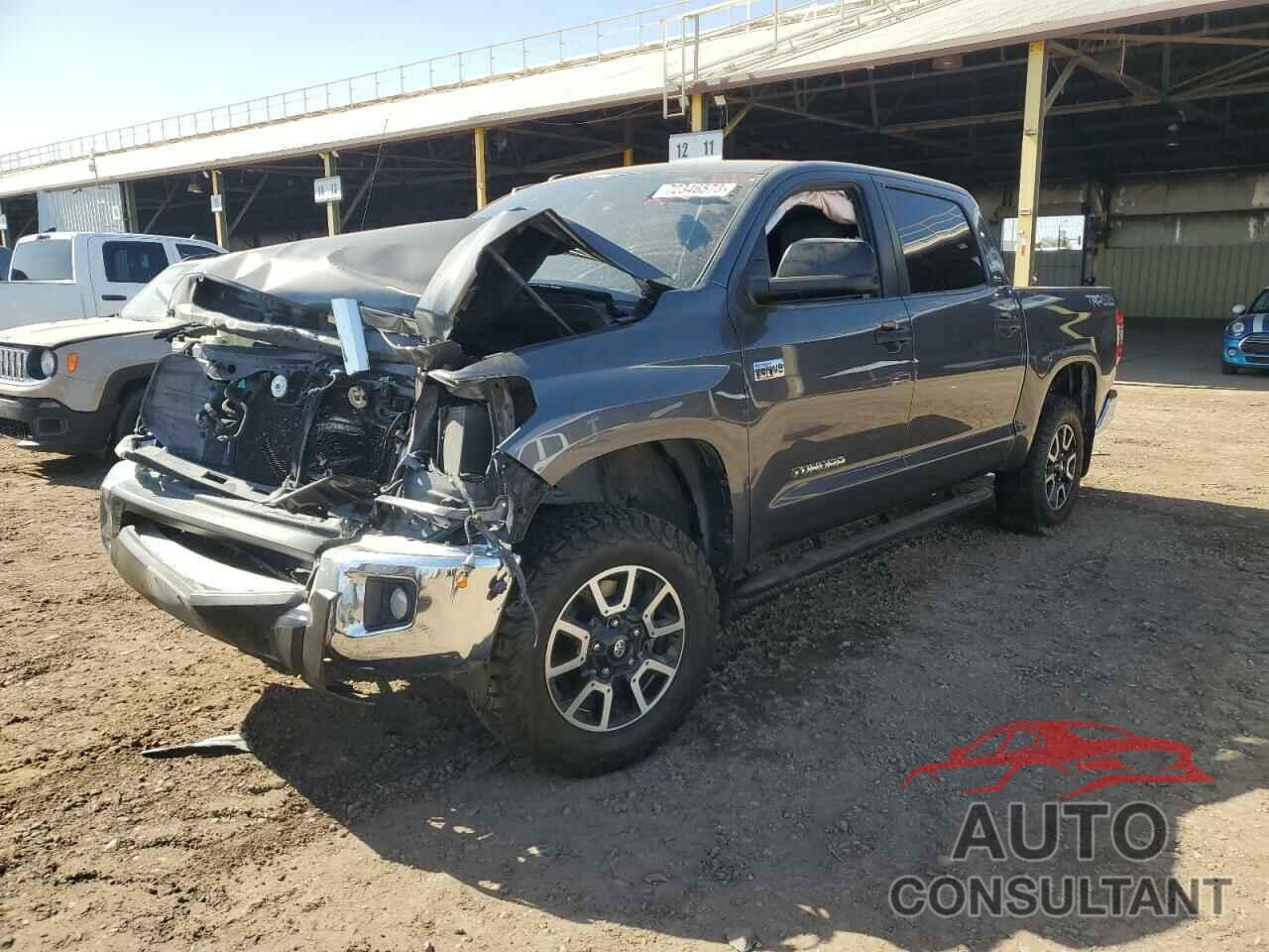 TOYOTA TUNDRA 2017 - 5TFDY5F14HX668135