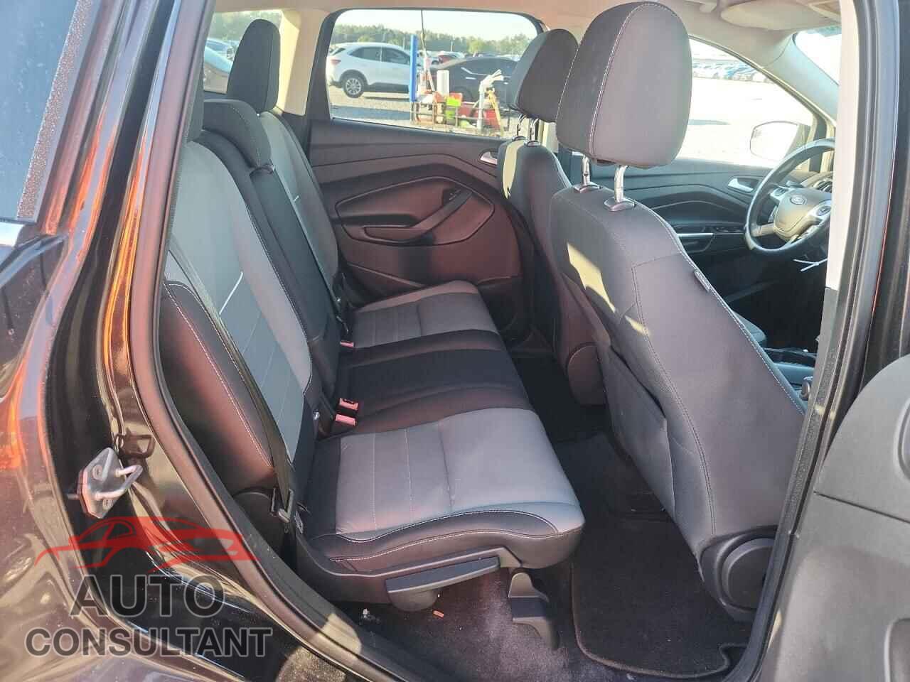 FORD ESCAPE 2014 - 1FMCU0GX5EUC65058