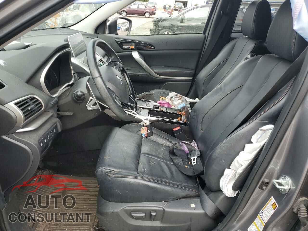 MITSUBISHI ECLIPSE 2019 - JA4AT5AA7KZ020982